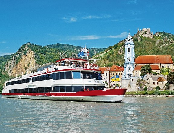 Schiffahrt_Wachau.jpg  